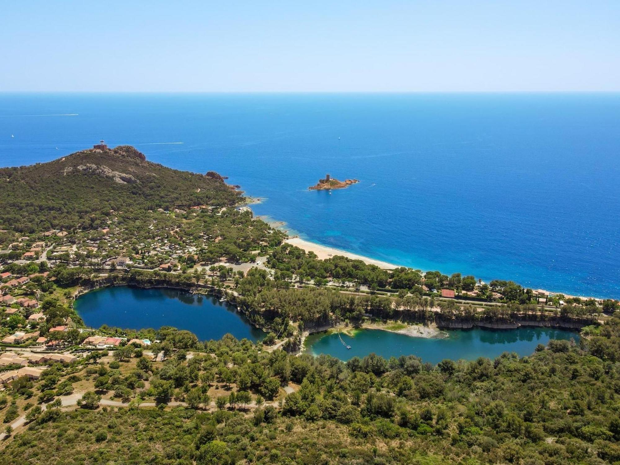 T2 En Rez De Jardin Privatif Cloture , Cap Esterel Pierre Et Vacances ,Piscine Chauffee Des Le 05 Avril Au 02 Novembre Saint-Raphaël Exteriör bild
