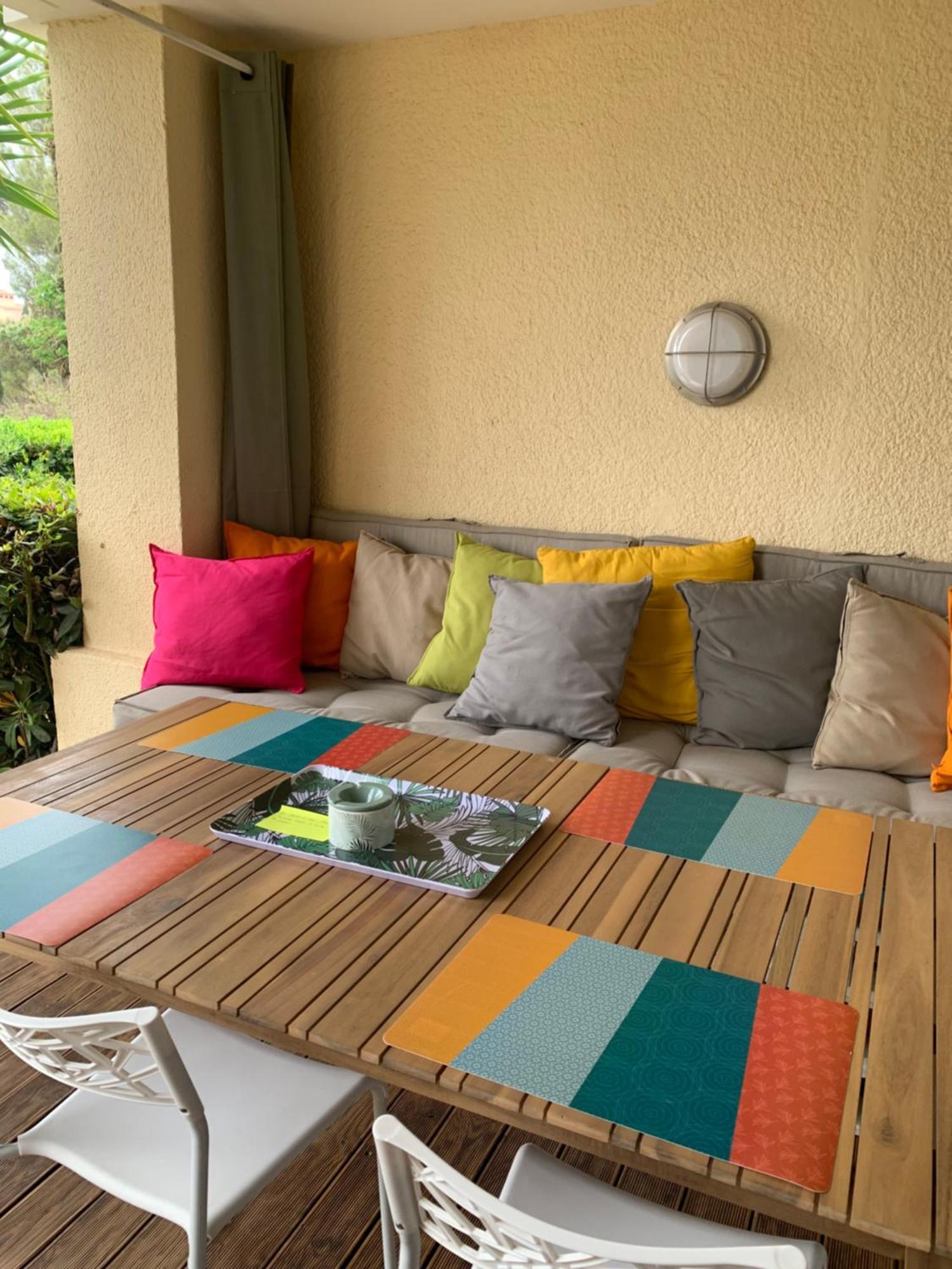 T2 En Rez De Jardin Privatif Cloture , Cap Esterel Pierre Et Vacances ,Piscine Chauffee Des Le 05 Avril Au 02 Novembre Saint-Raphaël Exteriör bild
